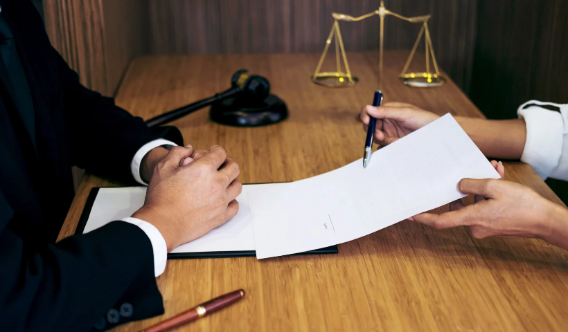 تفاوت‌های مالیاتی بین اشخاص حقیقی و حقوقی؛ کدام انتخاب هوشمندانه‌تر است؟